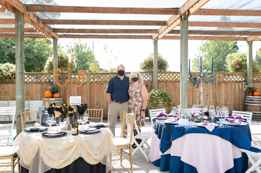 A Covered Affair at the 2020 Willamette Valley Wedding Professionals Wedding Showcase at Log House Garden at Willow Lake.