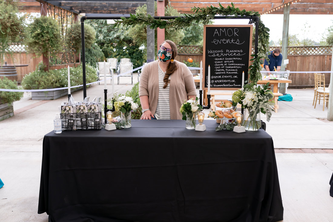 AMOR Events at the 2020 Willamette Valley Wedding Professionals Wedding Showcase at Log House Garden at Willow Lake.